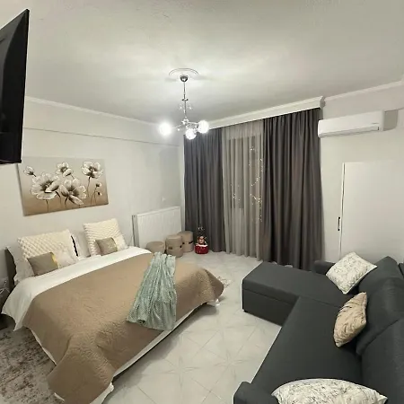 Del Sol 6 Meteora Luxurious Family