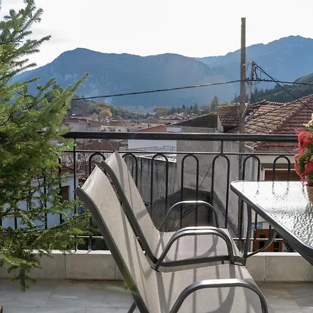 Del Sol 6 Meteora Luxurious Family 아파트 칼람파카